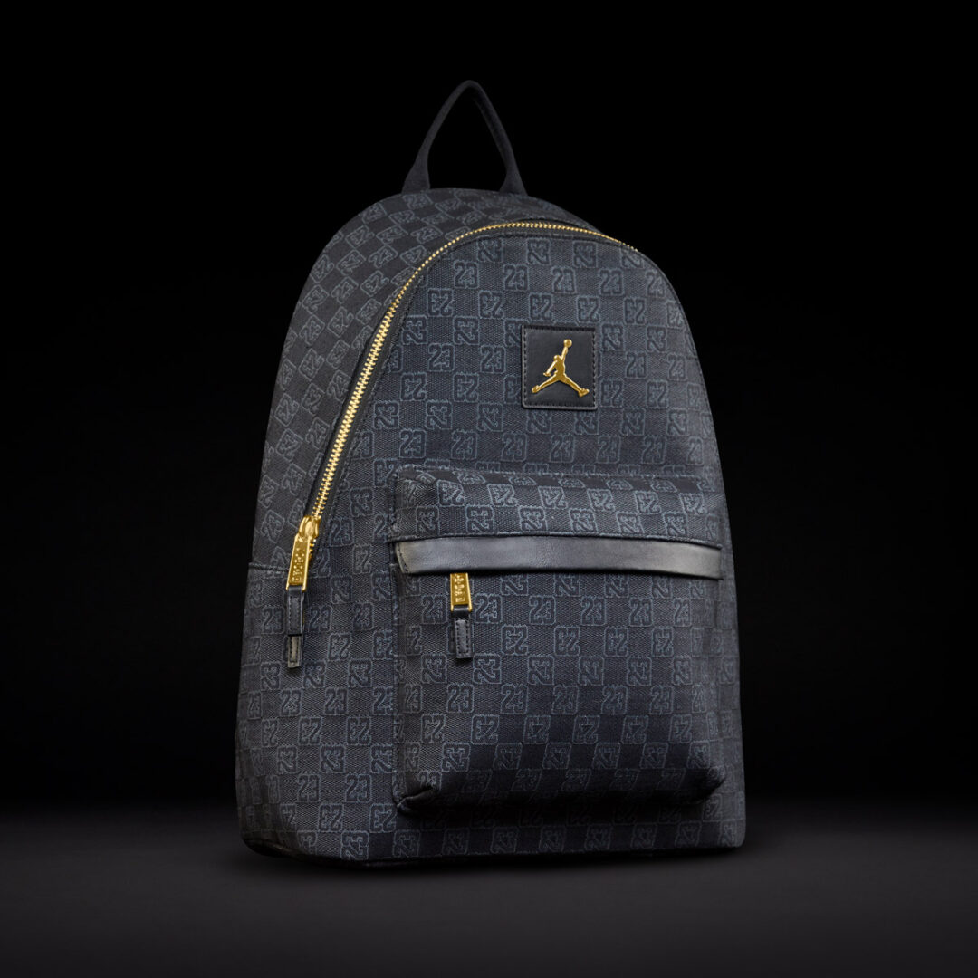 23のモノグラムを基調とした「JORDAN BRAND MONOGRAM BAG COLLECTION」が10/13 発売 (NIKE ナイキ ジョーダン モノグラム バッグ)