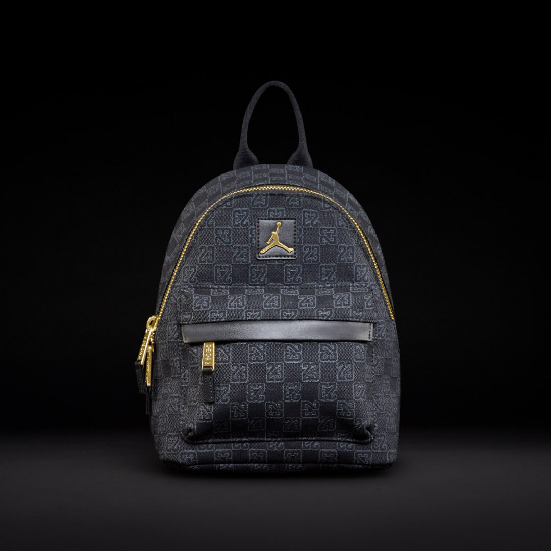 23のモノグラムを基調とした「JORDAN BRAND MONOGRAM BAG COLLECTION」が10/13 発売 (NIKE ナイキ ジョーダン モノグラム バッグ)