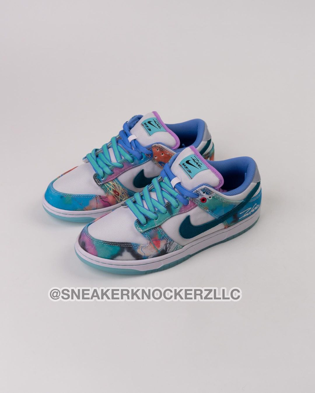 【2024年 5/18 & 5/22 発売】NIKE SB DUNK LOW × FUTURA (ナイキ SB ダンク ロー フューチュラ) [HF6061-400]
