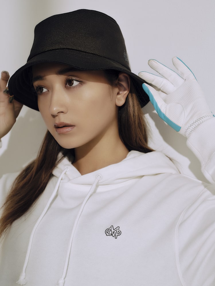 BEAMS GOLF × “みちょぱ “ことモデルの池田美優との初コラボレーションが発売 (ビームス ゴルフ)