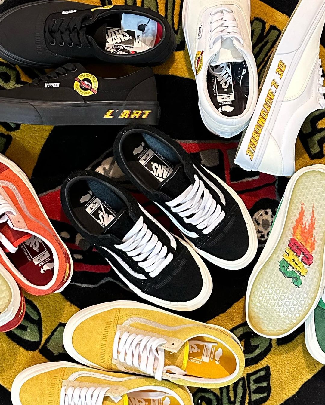 海外発売！VANS × KAR / L’ART DE L’AUTOMOBILE コラボ 第3弾 OLD SKOOL “Black” (バンズ カー / ラート ド ロートモービル)