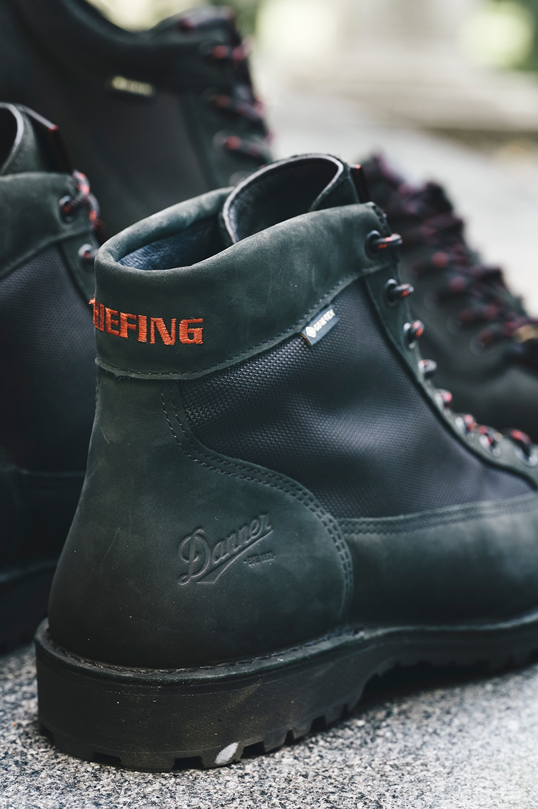 【10/13 発売】Danner x BRIEFING GORE-TEX DANNER FIELD (ダナー ブリーフィング ゴアテックス)