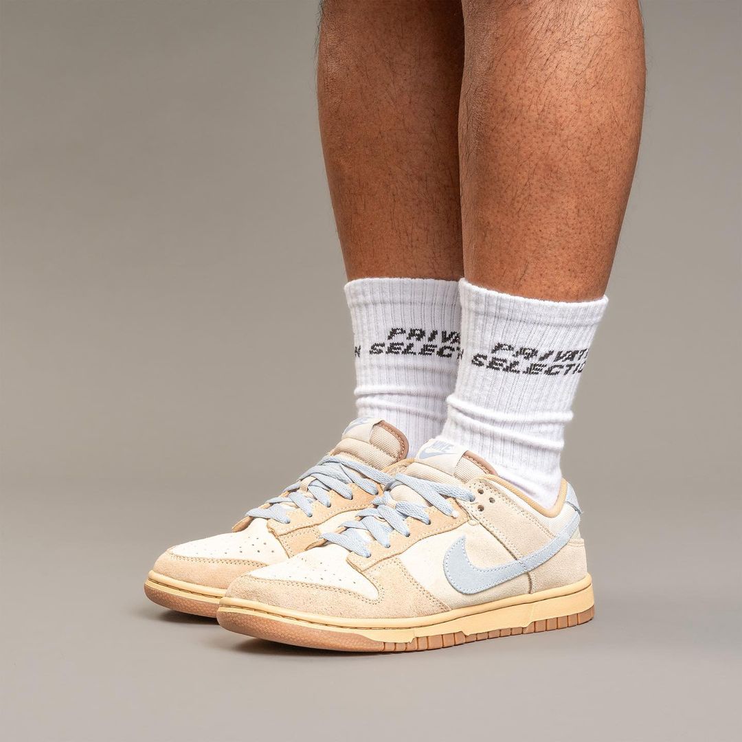 【2/1 発売予定】NIKE DUNK LOW “Sanddrift/Armory Blue” (ナイキ ダンク ロー “サンドドリフト/アーモリーブルー”) [HF0106-100]