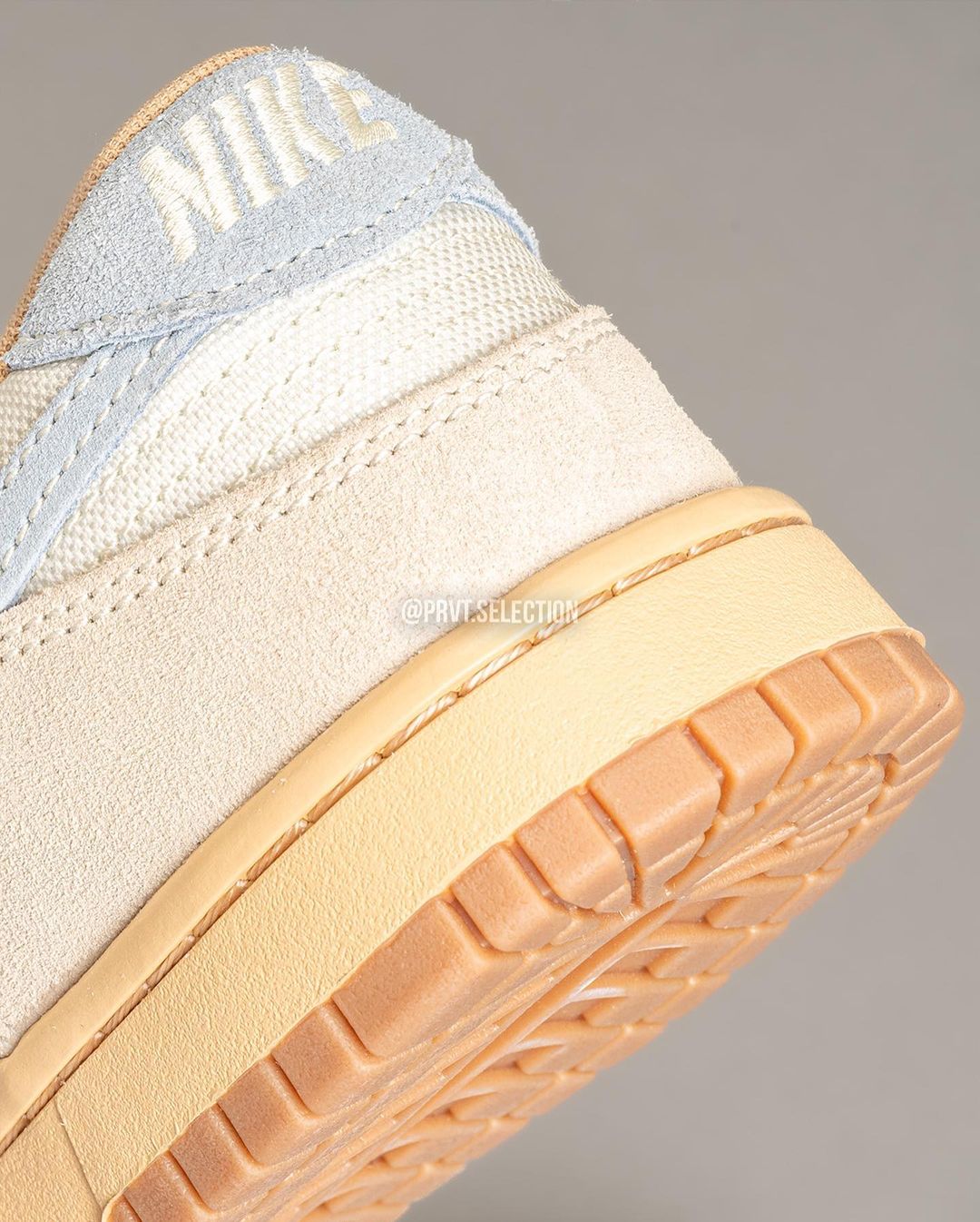 【2/1 発売予定】NIKE DUNK LOW “Sanddrift/Armory Blue” (ナイキ ダンク ロー “サンドドリフト/アーモリーブルー”) [HF0106-100]