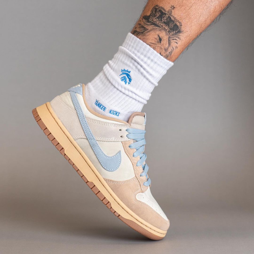 【2/1 発売予定】NIKE DUNK LOW “Sanddrift/Armory Blue” (ナイキ ダンク ロー “サンドドリフト/アーモリーブルー”) [HF0106-100]