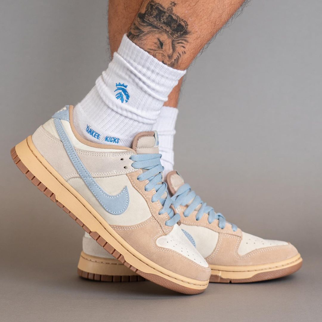 【2/1 発売予定】NIKE DUNK LOW “Sanddrift/Armory Blue” (ナイキ ダンク ロー “サンドドリフト/アーモリーブルー”) [HF0106-100]