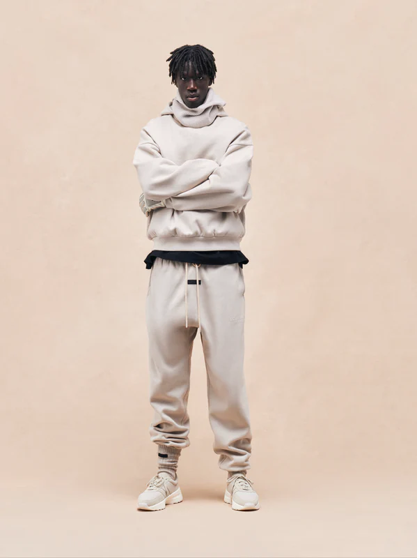 【10/20 発売】FEAR OF GOD ESSENTIALS 2023 FALL (フィア オブ ゴッド エッセンシャルズ 2023年 秋/フォール)