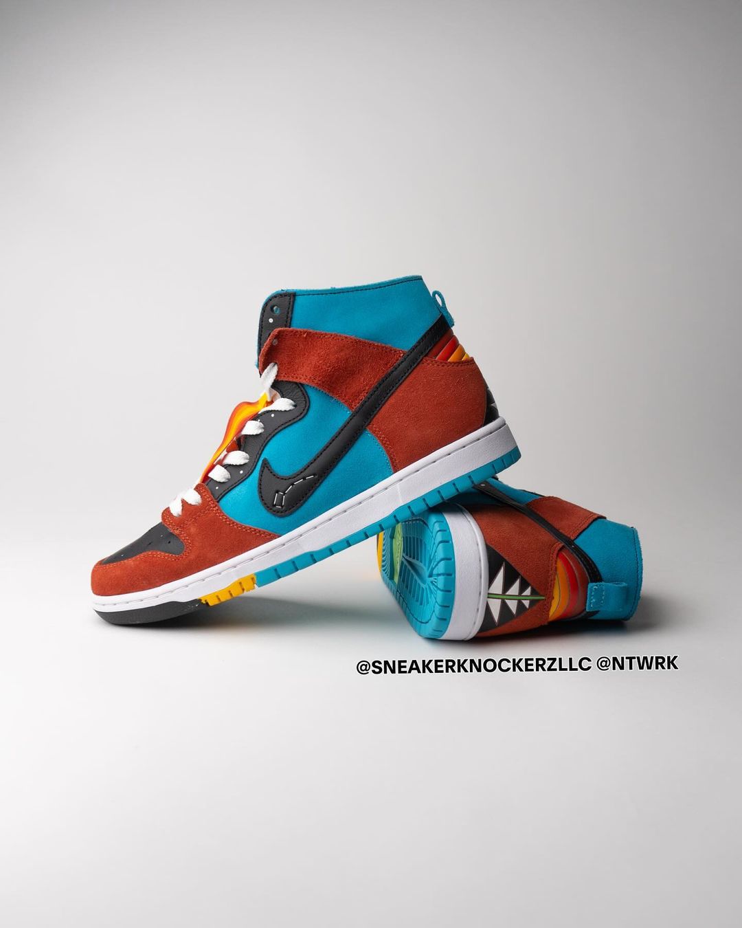 【2024年 6/1 発売】DiOrr Greenwood x NIKE SB DUNK HIGH (ディオール グリーンウッド ナイキ SB ダンク ハイ) [FQ1775-400]