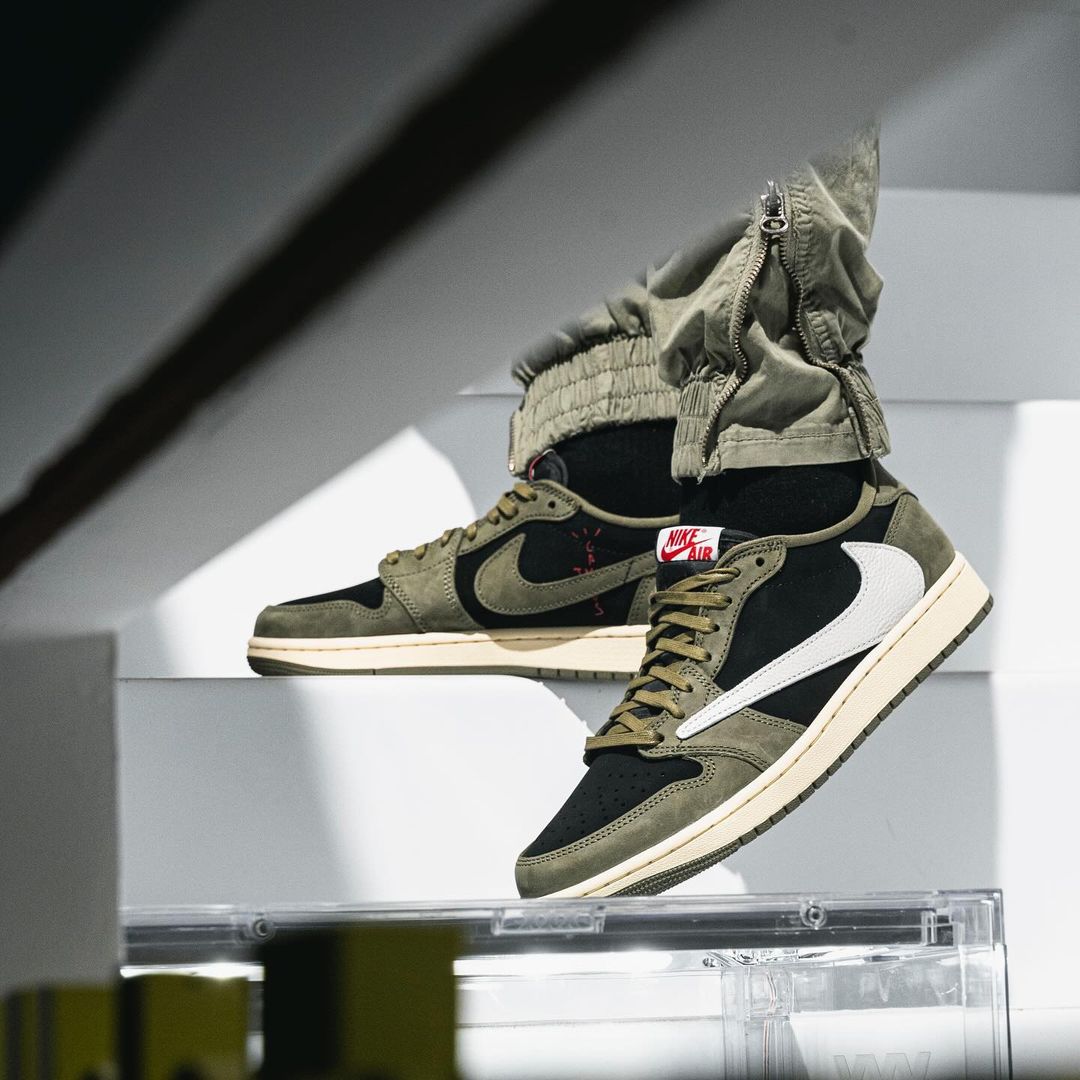 2024年 秋 発売予定！トラビス・スコット × ナイキ エア ジョーダン 1 ロー OG “ブラック/オリーブ” (TRAVIS SCOTT NIKE AIR JORDAN 1 LOW OG "Black/Olive") [DM7866-002]