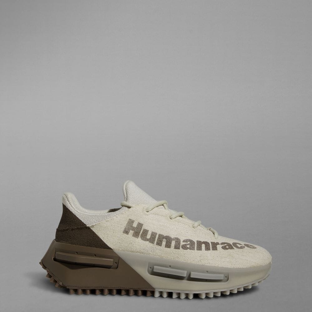 【国内 11/27 発売】Pharrell Williams × adidas Originals HU NMD_S1 MAHBS “Alumina/Light Brown” (ファレル・ウィリアムス アディダス オリジナルス エヌエムディ) [ID7413]