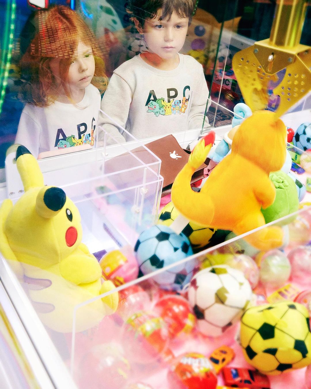 A.P.C. × ポケモン コラボ「INTERACTION #21」が11/15 発売 (アーペーセー POKEMON)