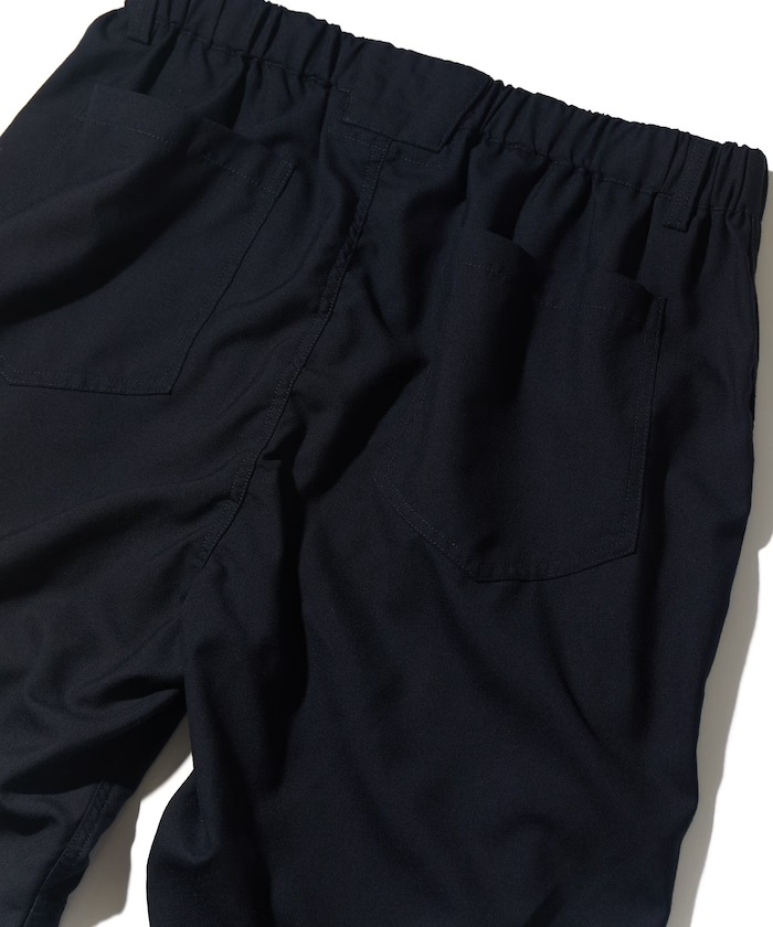 ファッションディレクター 長谷川昭雄氏ディレクション「CAHLUMN/カウラム」から”Saxony Chain Stitch Gym Pant”が発売！