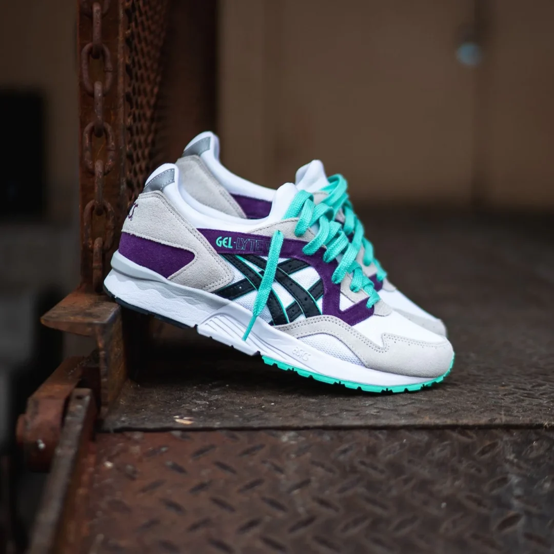 海外発売！ASICS GEL-LYTE V “WHITE/BLACK/PURPLE” (アシックス ゲルライト 5)