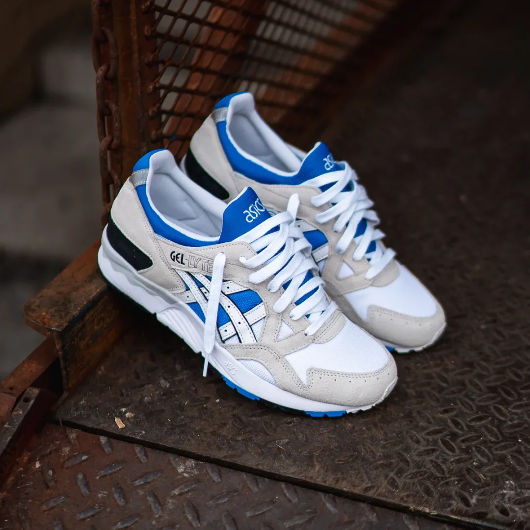 海外発売！ASICS GEL-LYTE V “WHITE/ELECTRIC BLUE” (アシックス ゲルライト 5)