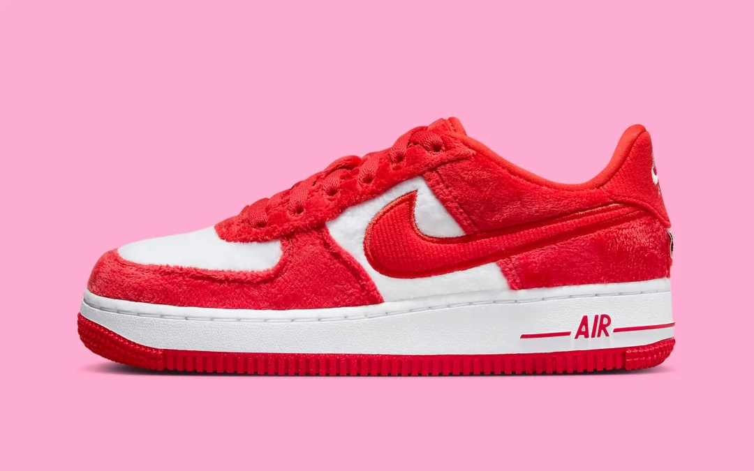 【国内 1/25 発売】ナイキ エア フォース 1 07 ロー “バレンタイン/ソールメイツ” (NIKE AIR FORCE 1 07 LOW “2024 Valentine/Sole Mates”) [FZ3552-612]