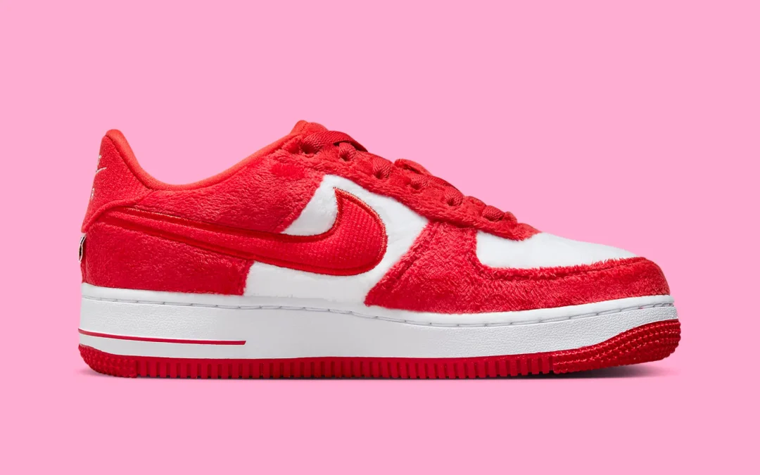 【国内 1/25 発売】ナイキ エア フォース 1 07 ロー “バレンタイン/ソールメイツ” (NIKE AIR FORCE 1 07 LOW “2024 Valentine/Sole Mates”) [FZ3552-612]