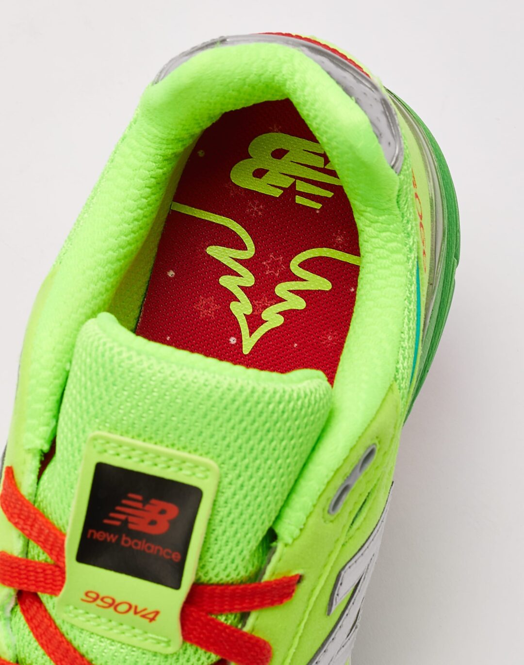 海外 11/27 発売！DTLR x New Balance 990v4 “Festive/Neon Yallow/Red” (ニューバランス)