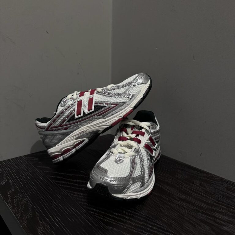 Asics rea top
