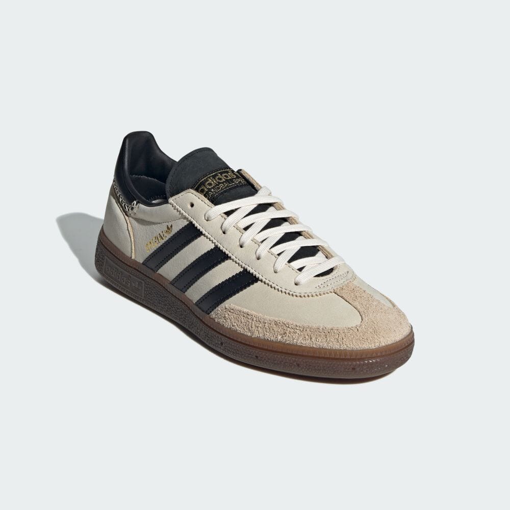 【国内 12/29 発売】adidas Originals HANDBALL SPEZIAL “Wonder White/Core Black/Magic Beige” (アディダス オリジナルス ハンドボール スペツィアル “ワンダーホワイト/コアブラック/マジックベージュ”) [IE3698]