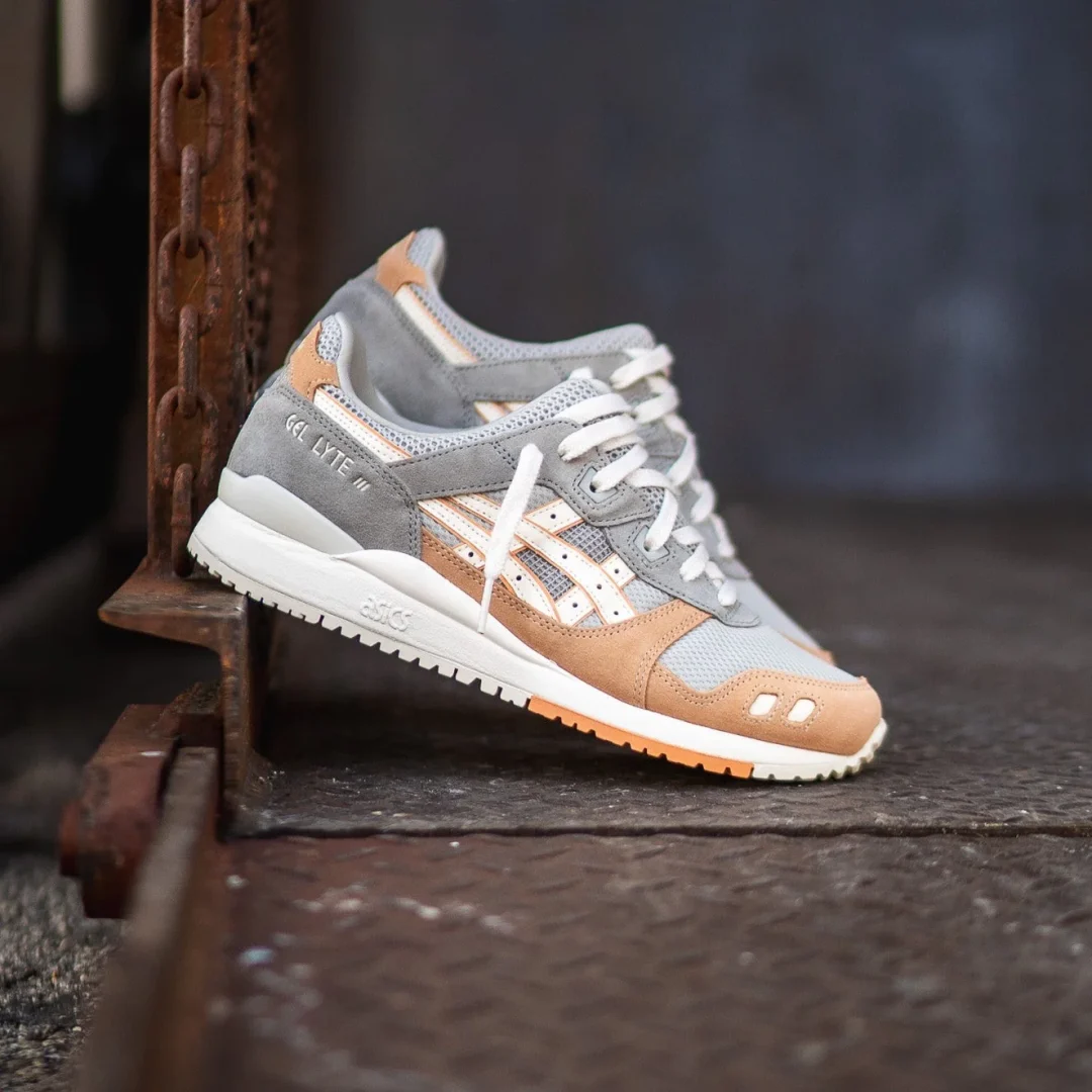 海外発売！ASICS GEL-LYTE 3 “WHITE SAGE/CREAM” (アシックス ゲルライト 3)