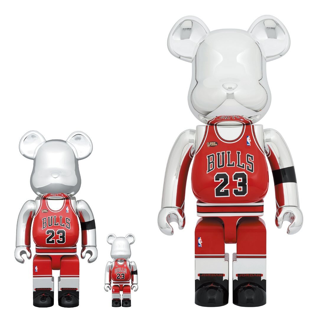 12/23 発売】BE@RBRICK Michael Jordan 1998 LAST SHOT 100% & 400 ...