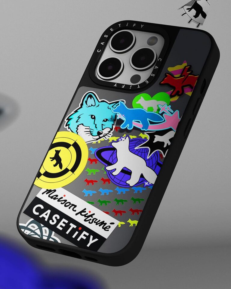 MAISON KITSUNE casetify コラボ ストラップ - メルカリ