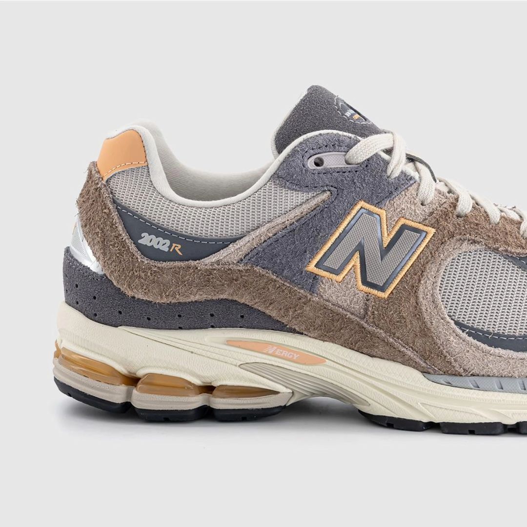 海外発売！New Balance M2002 REJ “Grey/Brown” (ニューバランス) [M2002REJ]