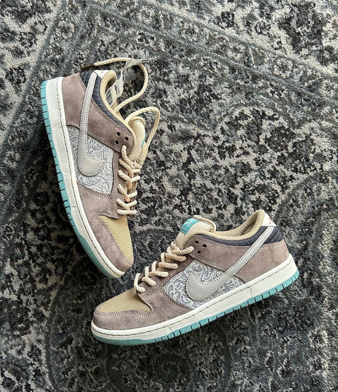 【2024年 4/10 発売】NIKE SB DUNK LOW PRO “Big Money” (ナイキ エスビー ダンク ロー プロ “ビッグ マネー”) [FZ3129-200]