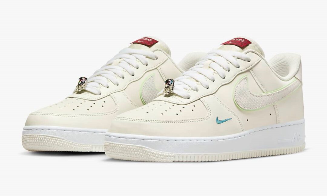 海外発売！ナイキ エア フォース 1 ロー “イヤー・オブ・ザ・ドラゴン/チャイニーズ ニューイヤー 2024″ (NIKE AIR FORCE 1 LOW “Year Of The Dragon/CHINESE NEW YEAR/CNY 2024″) [FZ5052-131]