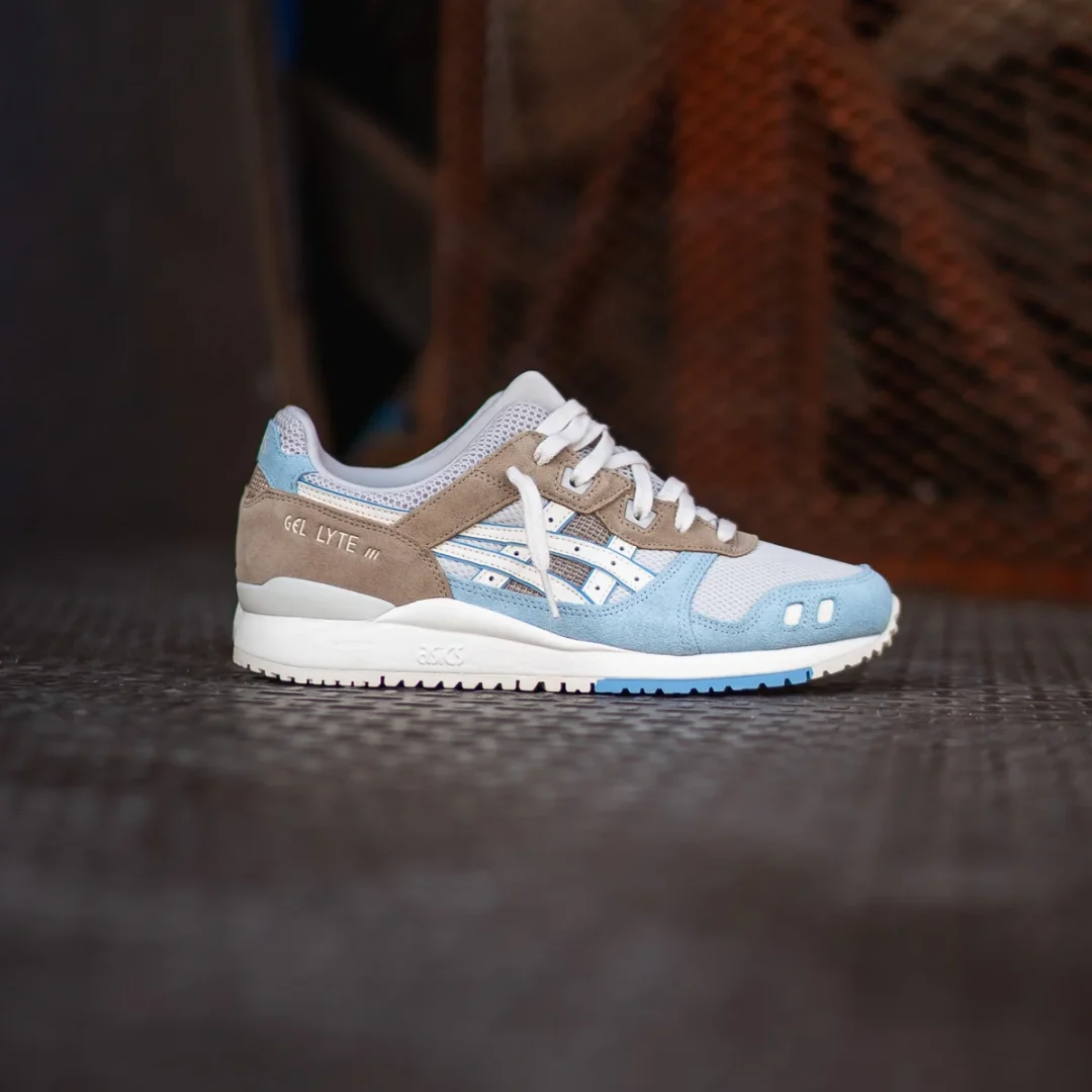 海外発売！ASICS GEL-LYTE 3 “SMOKE GREY/CREAM” (アシックス ゲルライト 3)