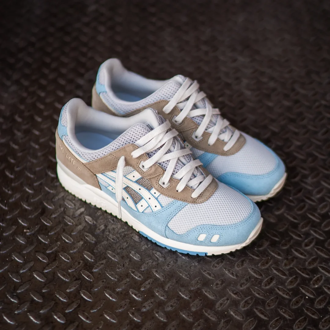 海外発売！ASICS GEL-LYTE 3 “SMOKE GREY/CREAM” (アシックス ゲルライト 3)