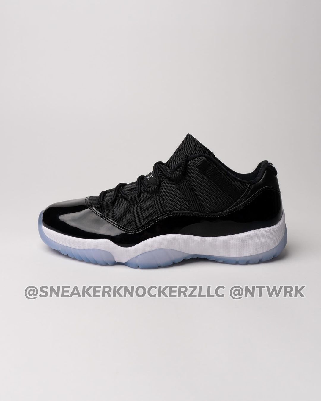 【2024年 5/11 発売】ナイキ エア ジョーダン 11 レトロ ロー “スペースジャム” (NIKE AIR JORDAN 11 RETR LOW “Space Jam”) [FV5104-004]