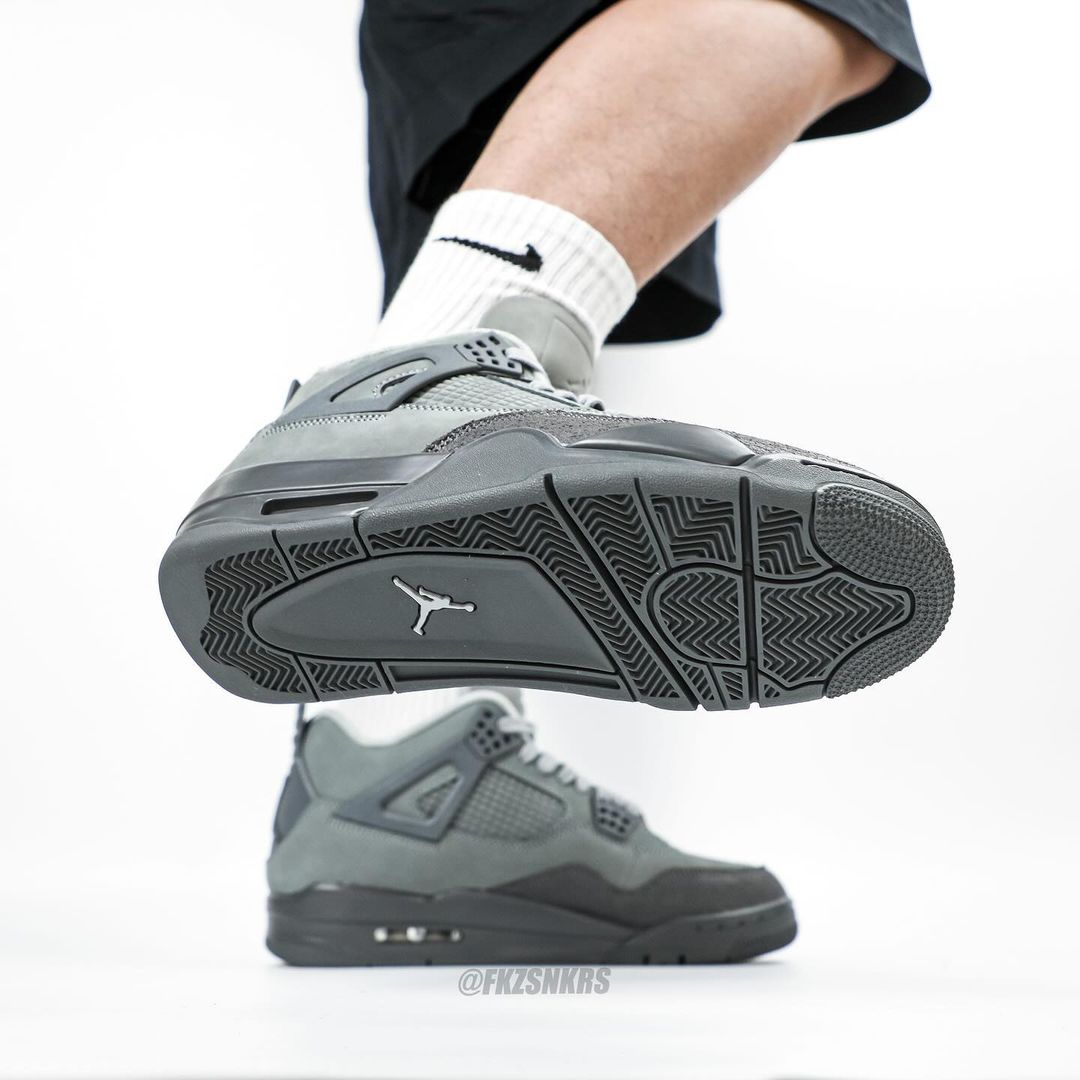 【国内 2024年 7/27 発売予定】ナイキ エア ジョーダン 4 レトロ SE “パリ/スモークグレー” (NIKE AIR JORDAN 4 RETRO SE “Paris/Smoke Grey”) [FQ7928-001]