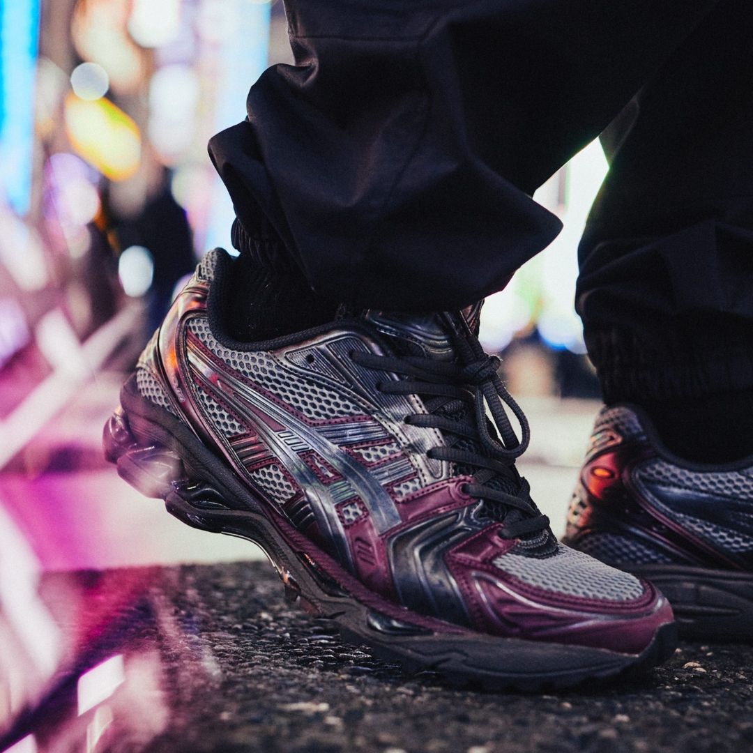 【2024年 1/13 発売】atmos × ASICS GEL-KAYANO 14 “GREY/PURPLE” (アトモス アシックス ゲルカヤノ) [1203A510.020]