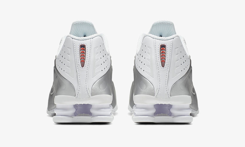 海外発売！ナイキ ショックス R4 “ホワイト/メタリックシルバー/マックスオレンジ” (NIKE SHOX R4 “White/Metallic Silver-Max Orange”) [AR3565-101]