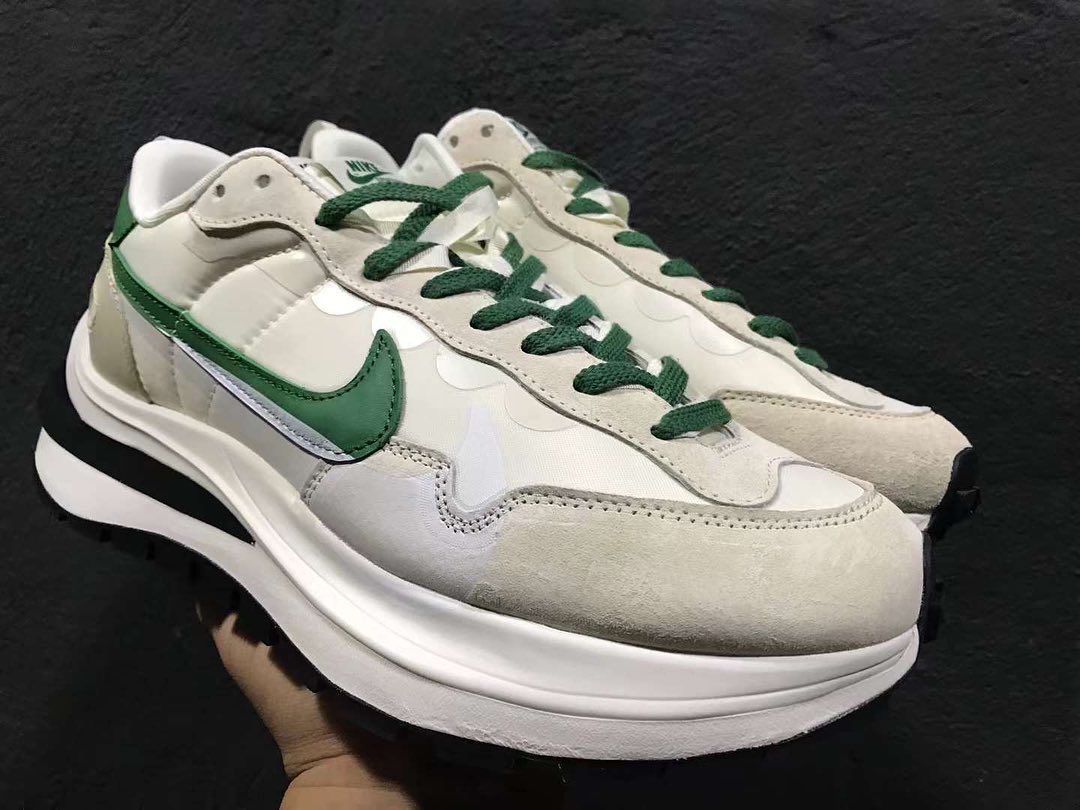 【リーク】sacai x NIKE VAPORWAFFLE “Black/Purple” “White/Green” (サカイ ナイキ ヴェイパー ワッフル)