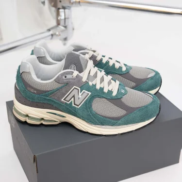 海外発売！New Balance M2002 REM "New Spruce” (ニューバランス) [M2002REM]