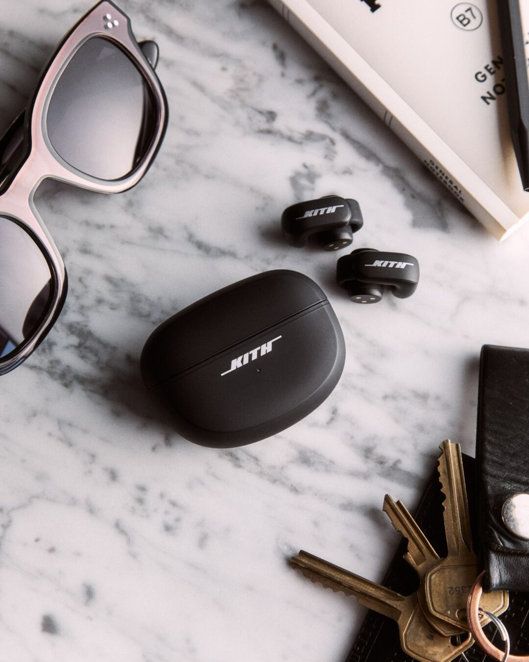 【Kith for Bose Ultra Open Earbuds】KITH MONDAY PROGRAM 2024年 1/22 発売 (キス ボーズ ウルトラ オープン イヤホン ヘッドホン)