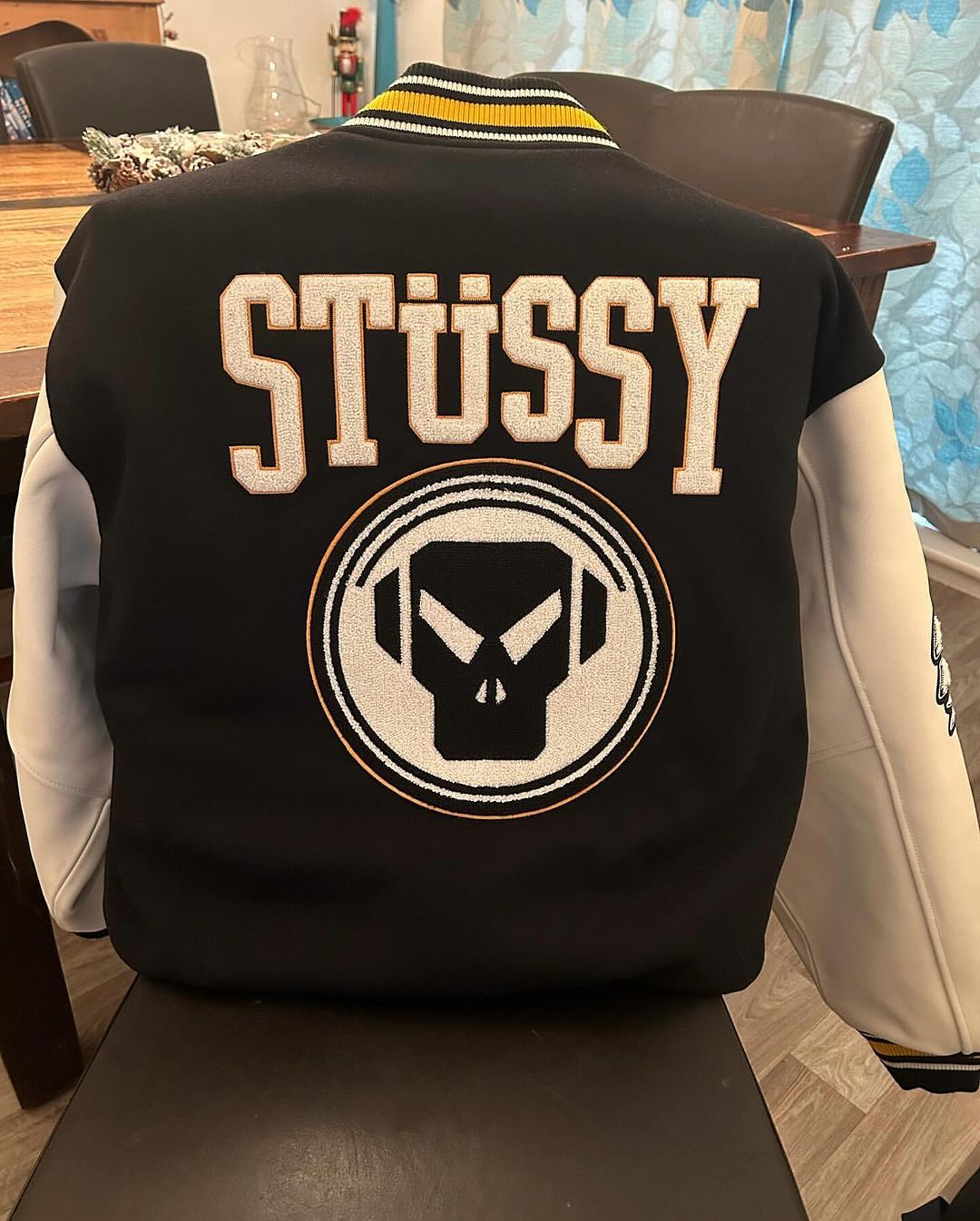 STUSSY × Metalheadz 最新コラボが1/26 発売 (ステューシー メタルヘッズ)