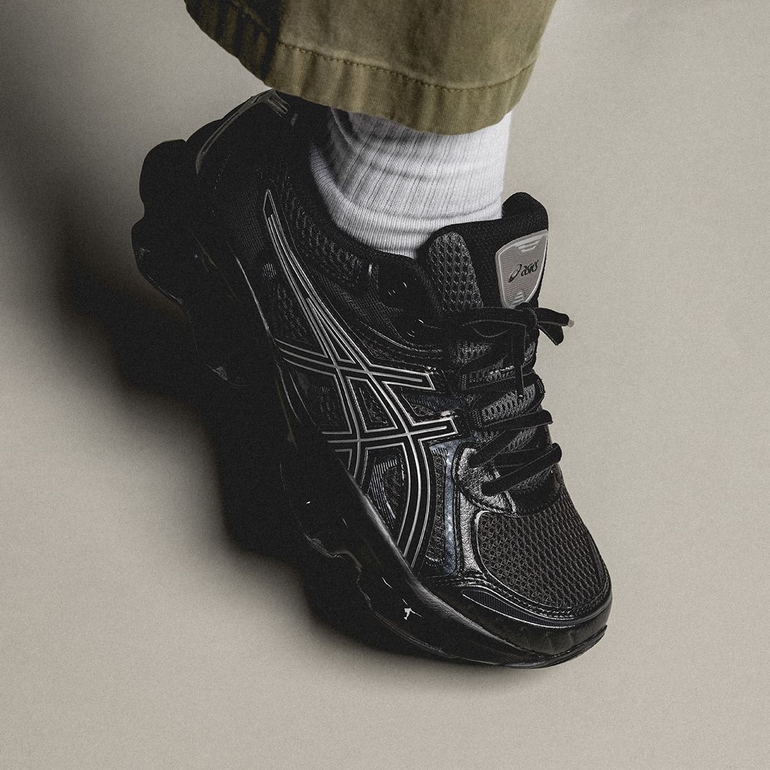 【2024年 2/29 発売】ASICS GEL-QUANTUM KINETIC “Mid Grey/Light Graphite/Dark Indigo” (アシックス ゲルクォンタム キネティック) [1203A270.022/1203A270.023/1203A270.202]