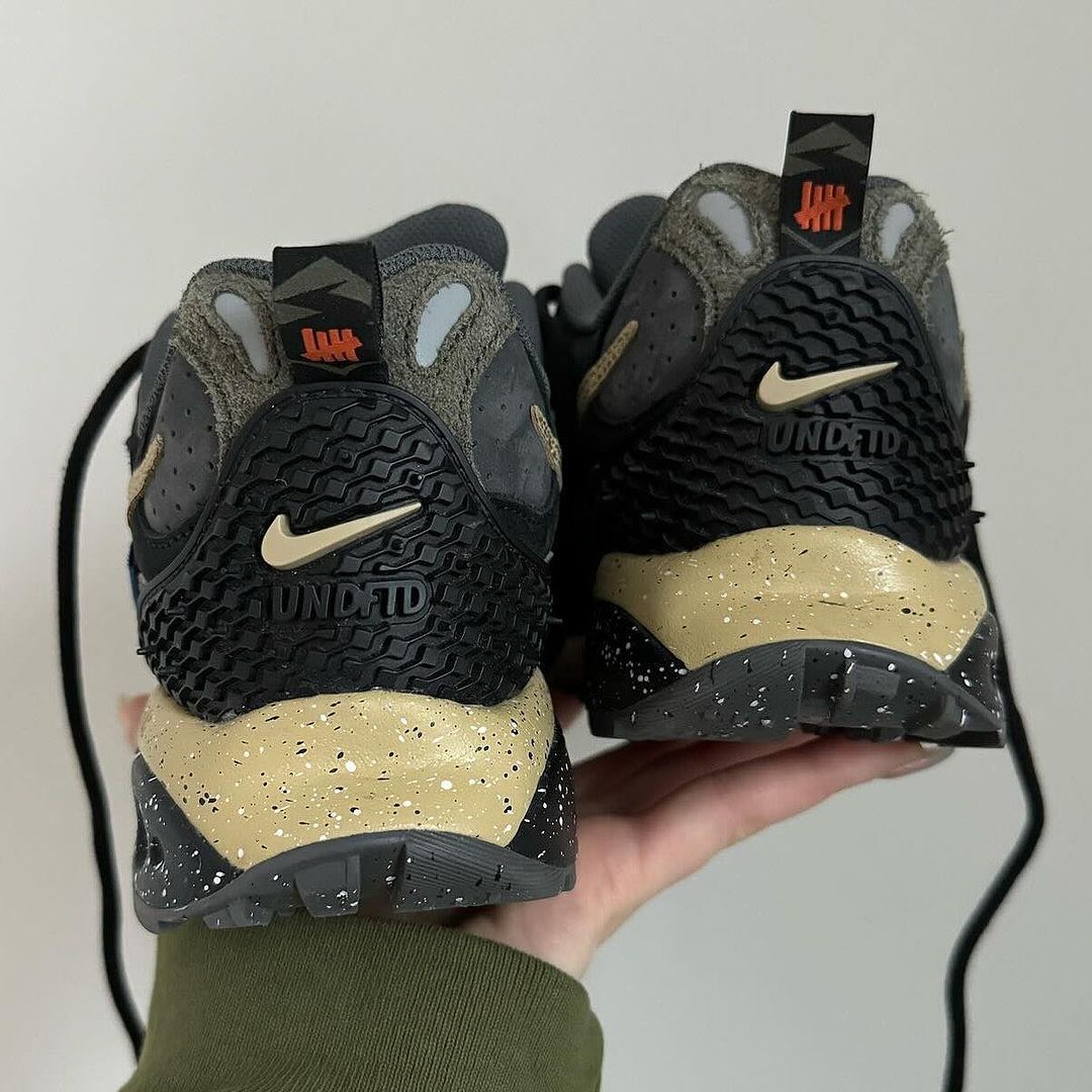 【2024年 2/24 発売】UNDEFEATED x NIKE AIR TERRA HUMARA (アンディフィーテッド ナイキ エア フマラ) [FN7546-300/FN7546-301]