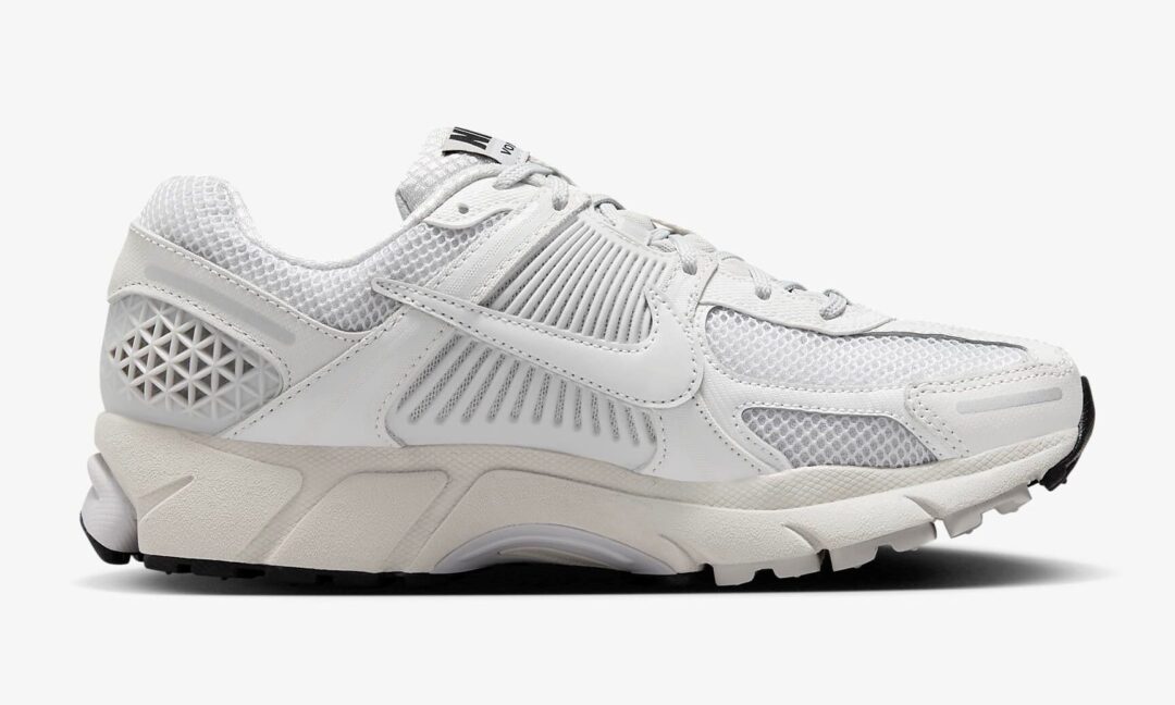 【2024年 1/29 発売】ナイキ ズーム ボメロ 5 “ホワイト/ブラック” (NIKE ZOOM VOMERO 5 “White/Black”) [FQ7079-100]