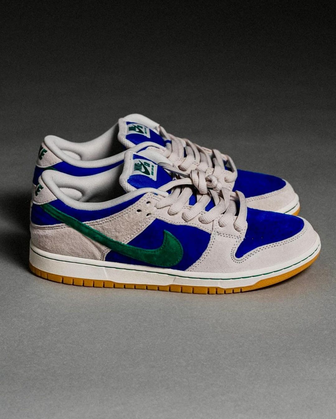 【2024年 4/16 発売予定】ナイキ SB ダンク ロー プロ “マラカイト/ハイパーロイヤル” (NIKE SB DUNK LOW PRO “Malachite/Hyper Royal”) [HF3704-001]