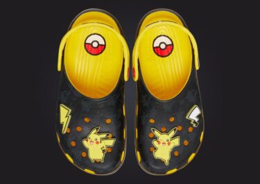 ポケモン ピカチュウ × クロックス クラシッククロッグが2024年 発売予定 (Crocs Classic Clog POKEMON Pikachu)