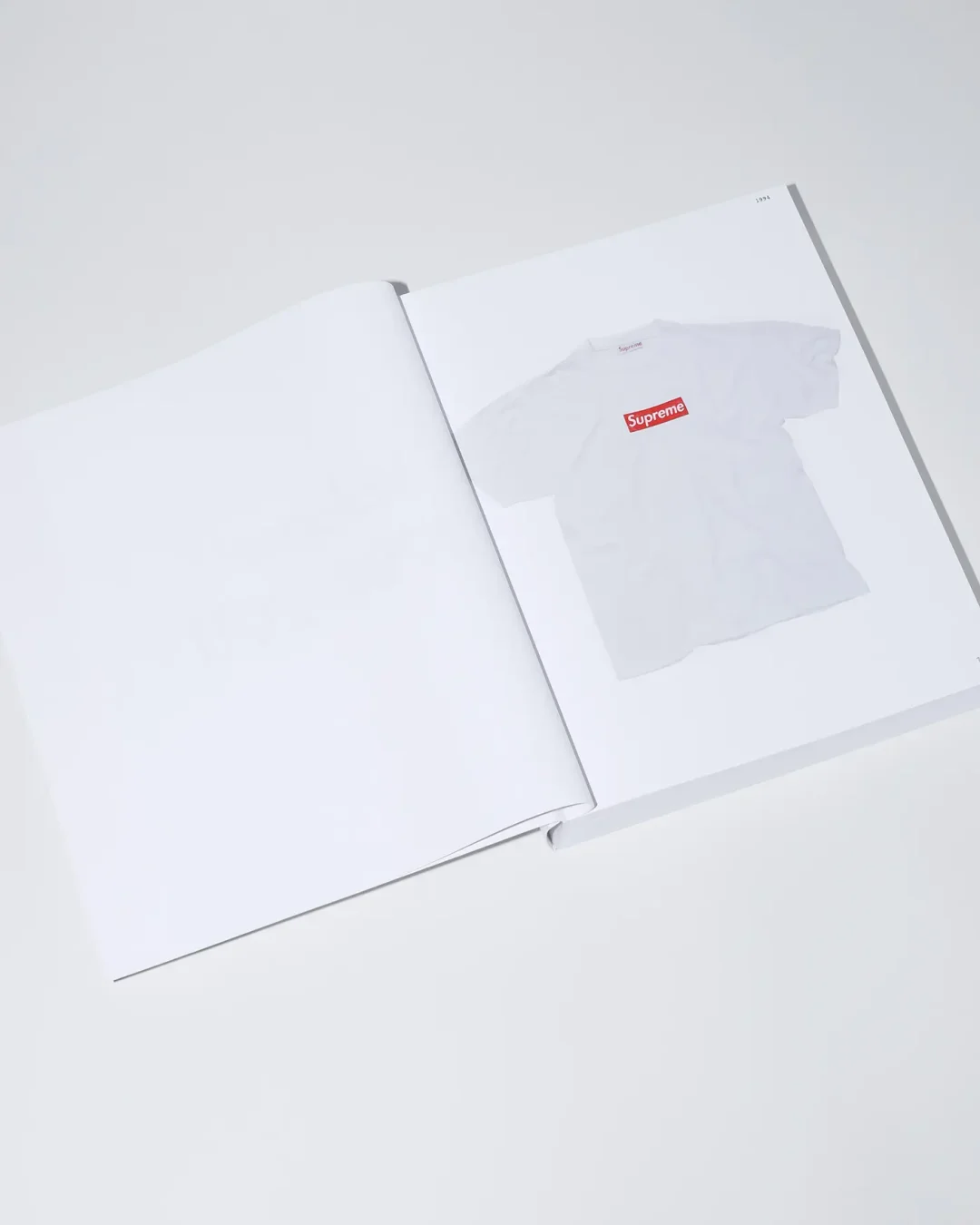 【SUPREME 2024 S/S – シュプリーム 2024年 春夏】国内 4/27 発売予定 – week 11に30周年を祝した「Supreme 30 Years T-Shirt 1994-2024 Book」 が登場