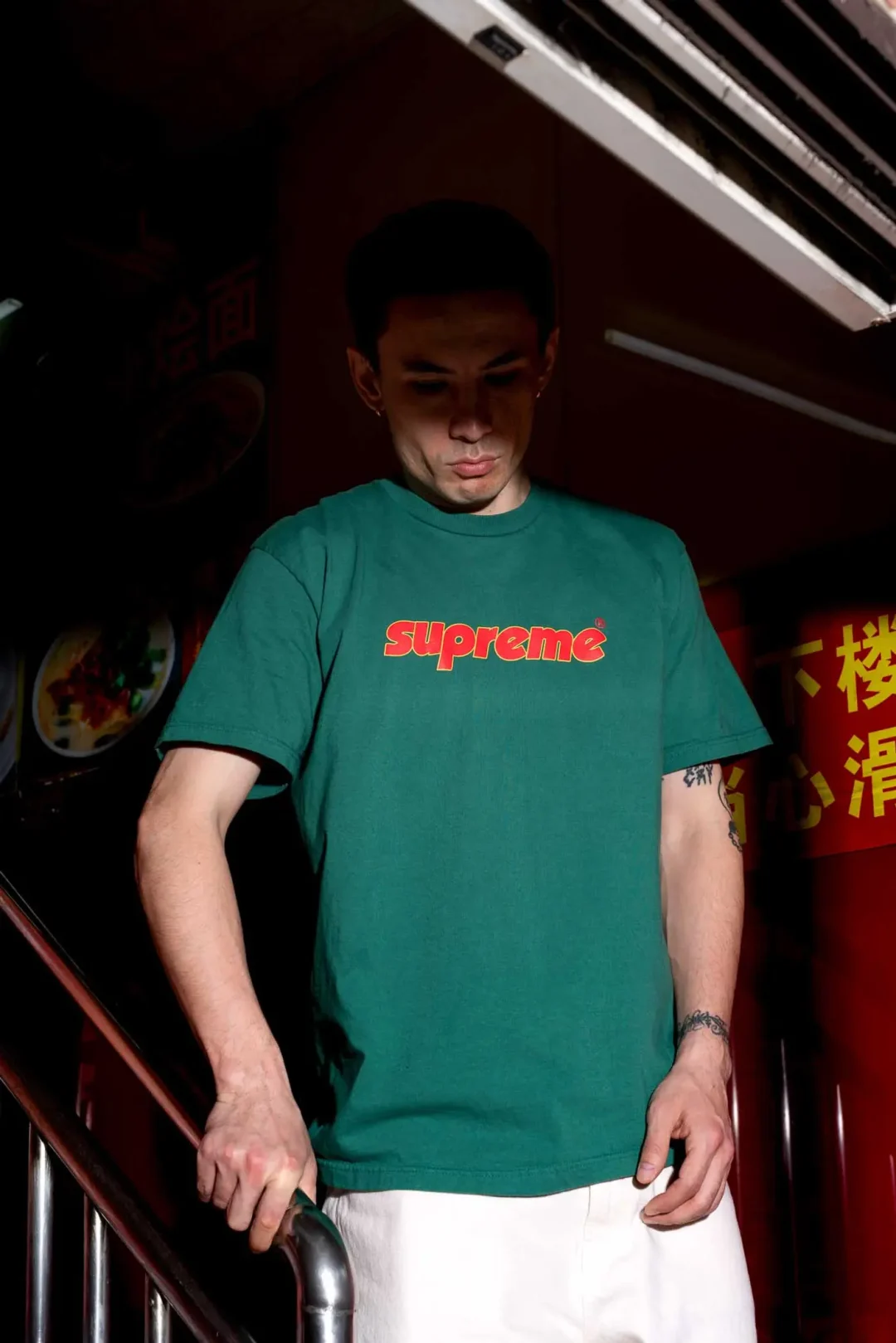 【SUPREME 2024 S/S – シュプリーム 2024年 春夏】国内 4/27 発売予定 – week 11に30周年を祝した「Supreme 30 Years T-Shirt 1994-2024 Book」 が登場