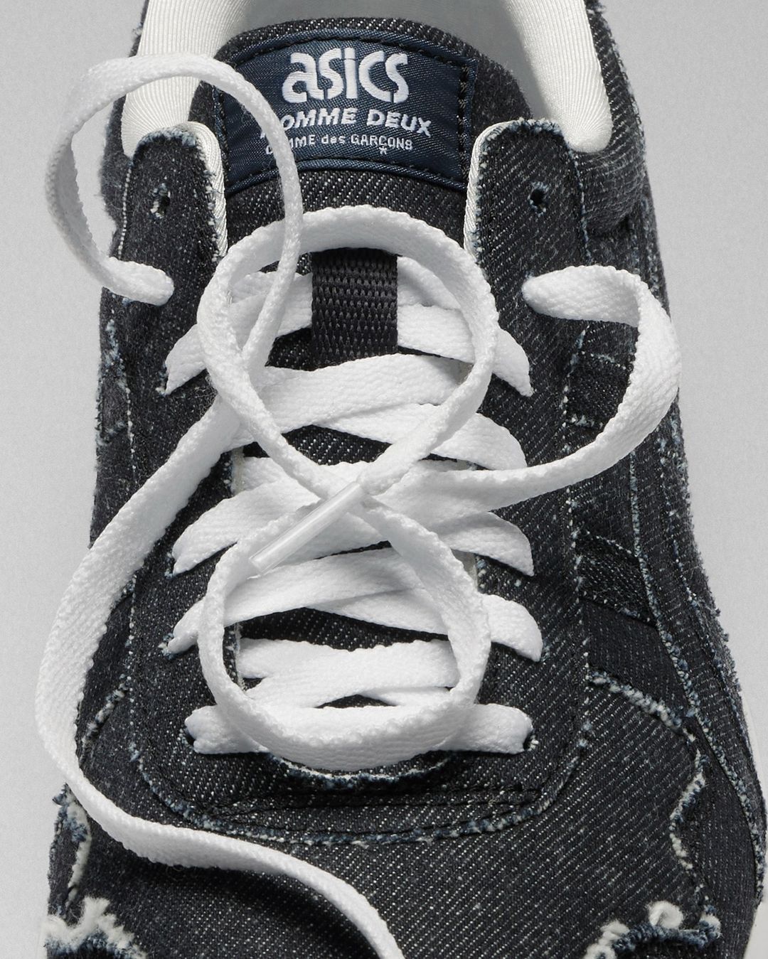 【2024年 2/27 発売】COMME des GARCONS HOMME DEUX x ASICS JAPAN S “Denim” 2024 S/S (コム デ ギャルソン オム ドゥ アシックス ジャパン S “デニム” 2024年 春夏) [1201B029.400]