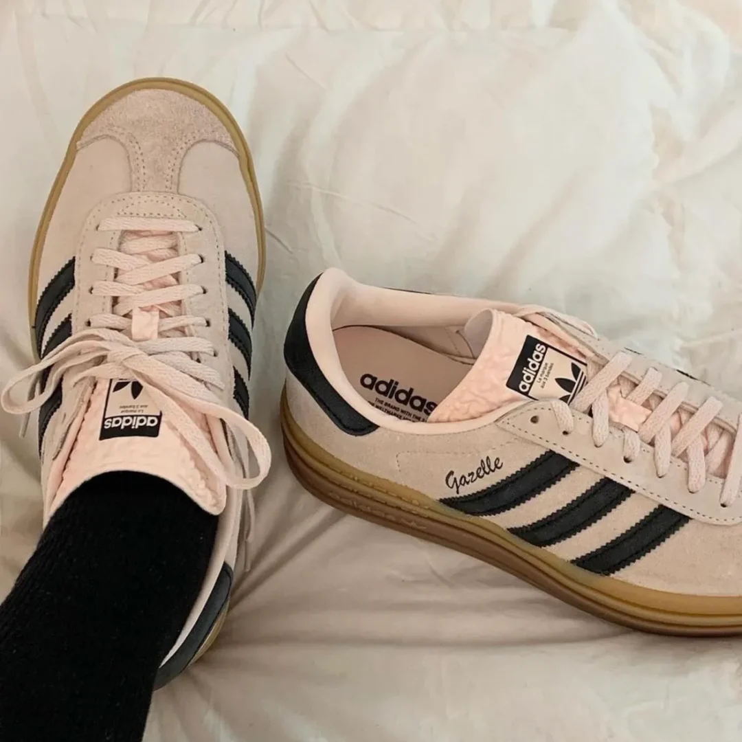 【2024年 3/1 発売】adidas Originals WMNS GAZELLE BOLD “Wonder Quartz” (アディダス オリジナルス ウィメンズ ガゼル ボールド “ワンダークォーツ”) [IE0429]