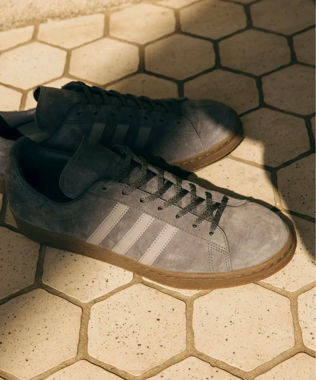 【2024年 4/27 発売】JOURNAL STANDARD × adidas Originals CAMPUS 80s “Light Grey” (ジャーナルスタンダード アディダス オリジナルス キャンパス “ライトグレー”) [IH0385/IX6434/IX6435]