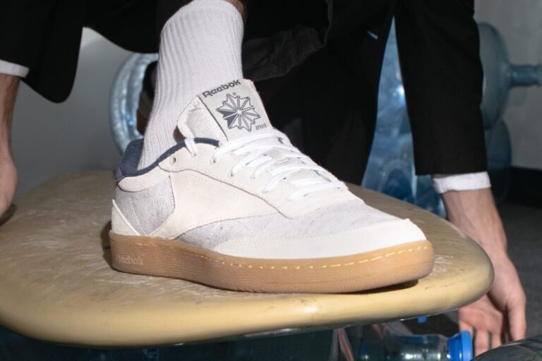 2024年 2/17 発売】REEBOK × Western Hydrodynamic Research CLUB C 85